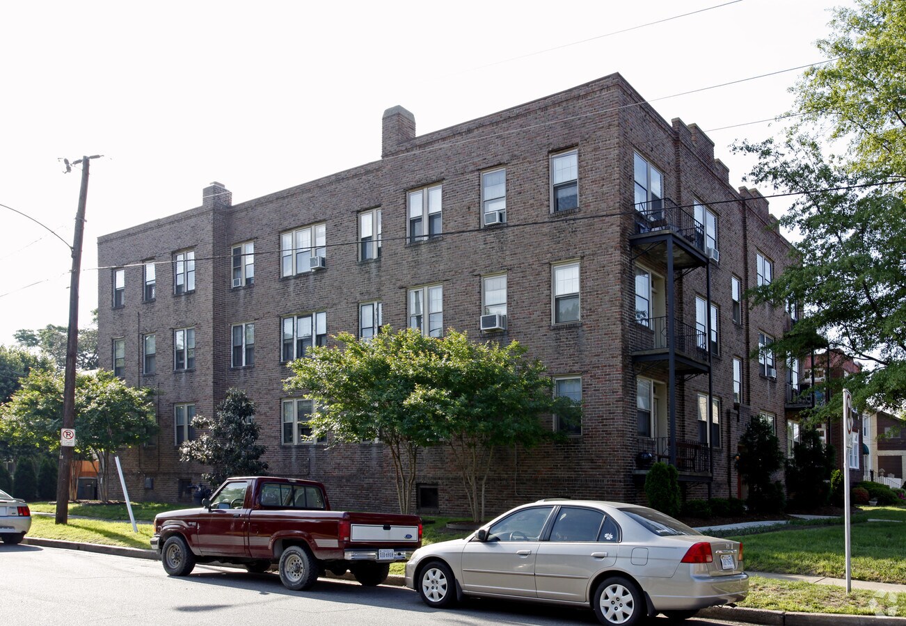 Photo - 1712 Hampton Blvd