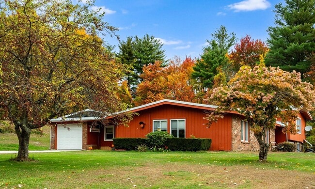 Building Photo - 1 Johns Dr