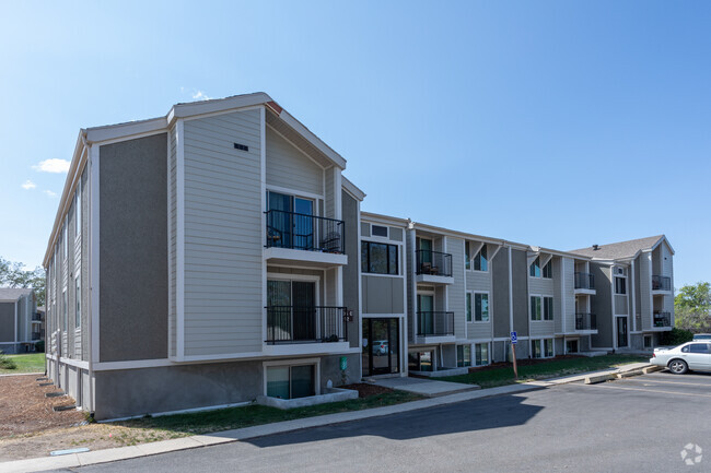 The Rainier - The Rainier Apartments