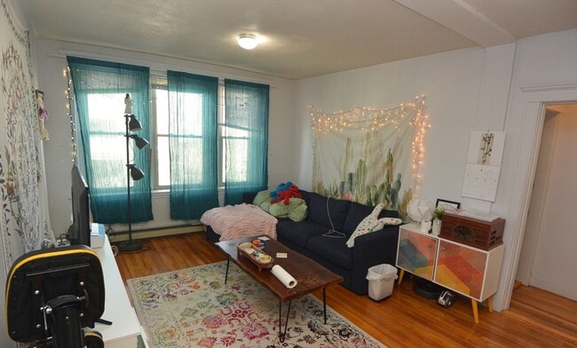 Photo - 24 Ransom Rd Unit 6