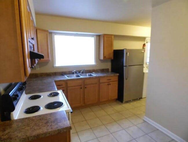 Photo - 5150 Fernleaf Ave