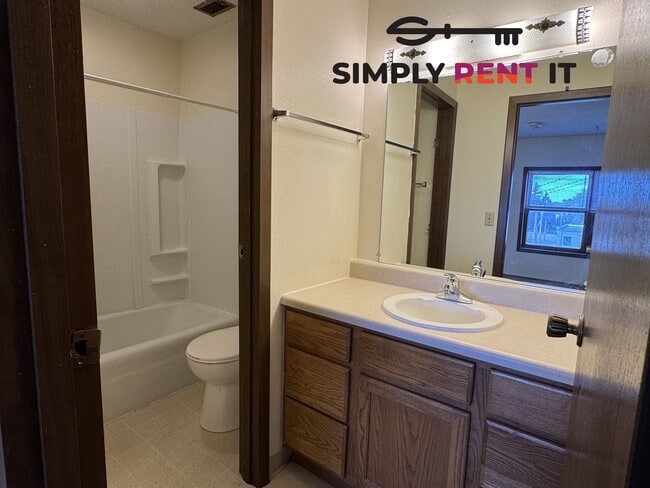 Photo - Renovated 2 bedroom, Story City Unit 11