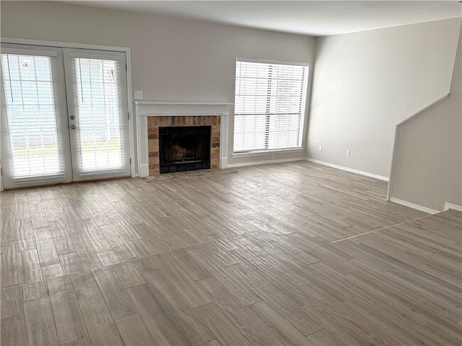 Photo - 5900 Grelot Rd Unidad 504