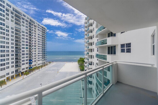 Photo - 3001 S Ocean Dr Unit 749