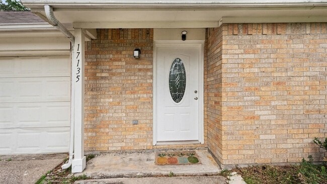 Photo - 17135 Yeoman Way