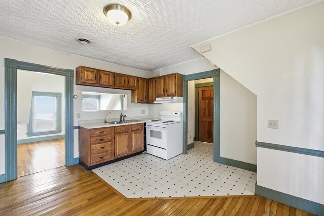 Photo - 74 Dartmouth St Unit #3