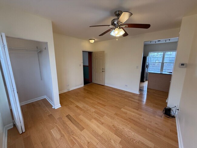 Photo - Charming 1-Bedroom apartment in Logan Square! Unit 2W