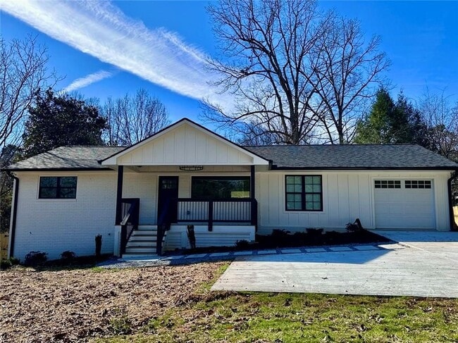 Building Photo - 5140 Tilly Mill Rd