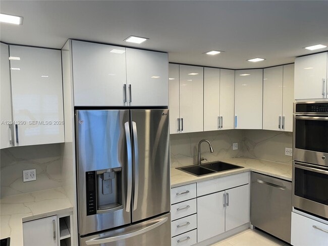 Photo - 9500 W Bay Harbor Dr Unit 6A