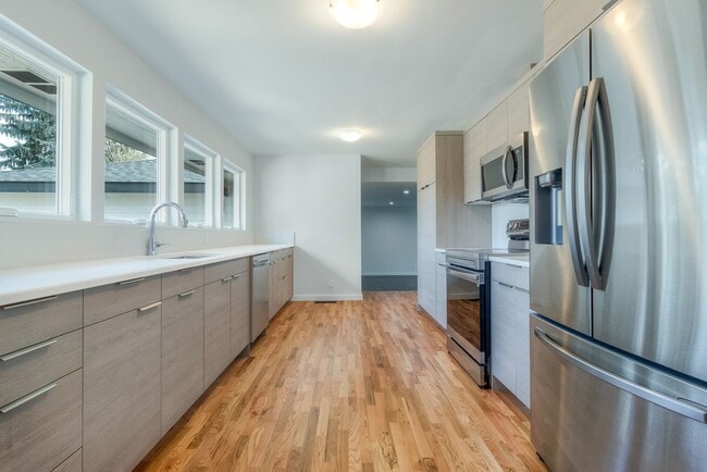Photo - 1830 Echo Pl