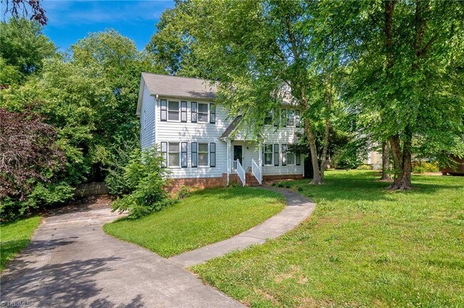 Photo - 1508 Trinity Garden Cir