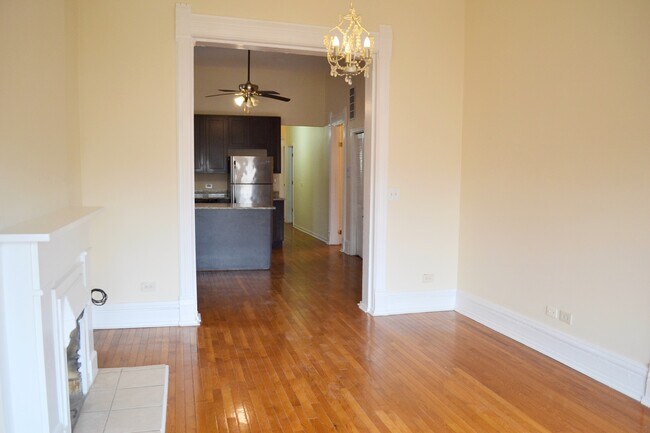 Photo - 2050 W North Ave Apartment Unit 3