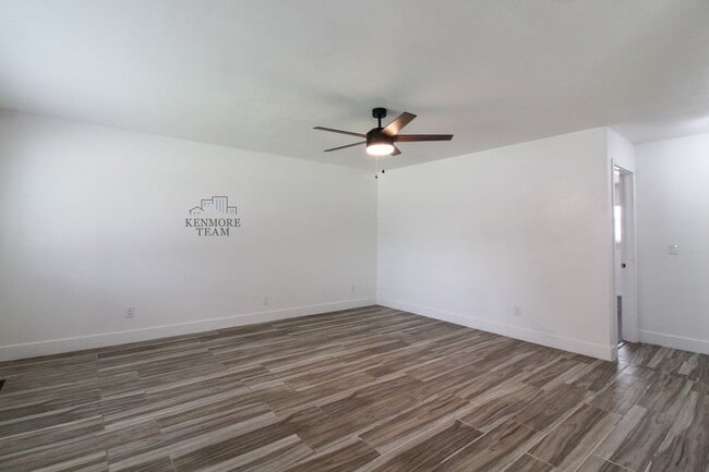 Photo - 3 Bedrooms, 1.5 Baths in Kennewick