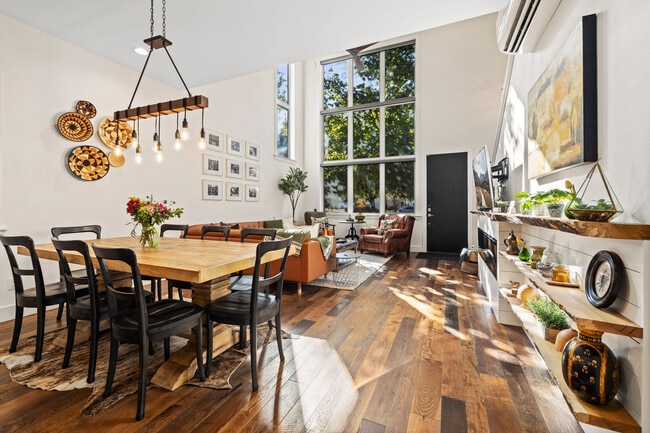 Photo - 510 SE Tourmaline Mews Unidad ID1221914P