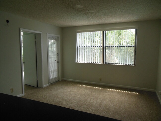 Photo - ONE BEDROOM ONE BATHROOM! Pool view!! WATERFRONT COMMUNITY! Unit 33