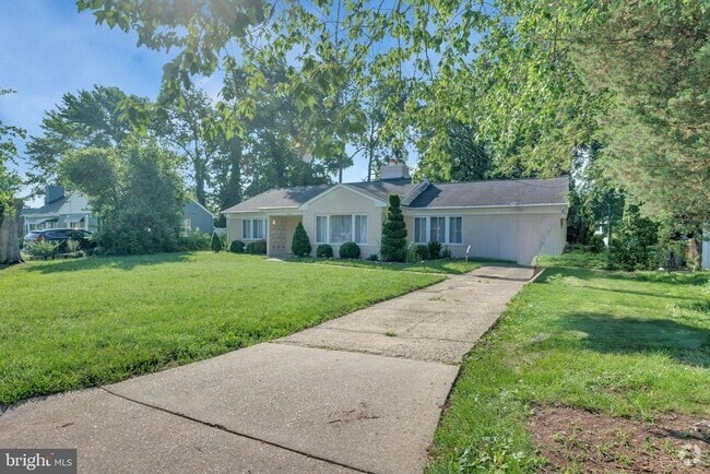 Building Photo - 2703 Gaither St Rental