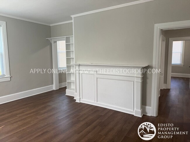 Photo - Newly Renovated Charming 3-Bedroom Home in...