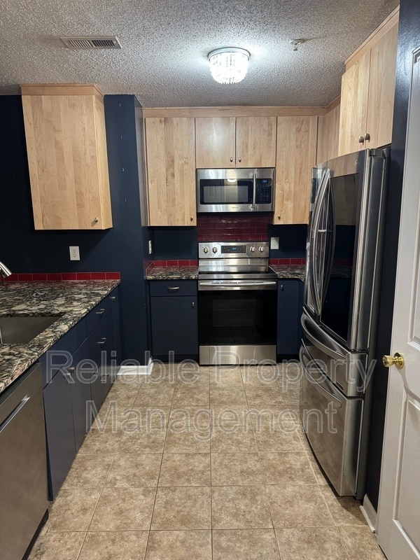 Photo - 203 Sturbridge Dr