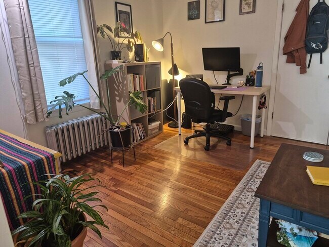 Photo - 4499-4501-4501 Washington St Unit 1