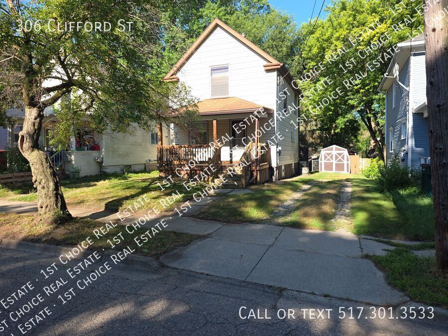 Photo - 306 Clifford St