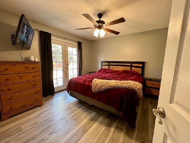 Photo - 4101 Rogers Ave