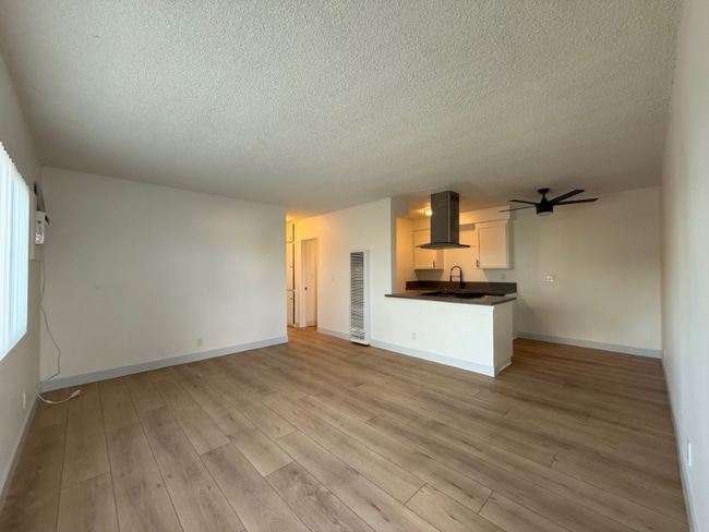 Photo - 1135 Martin Luther King Jr Ave Unit 14