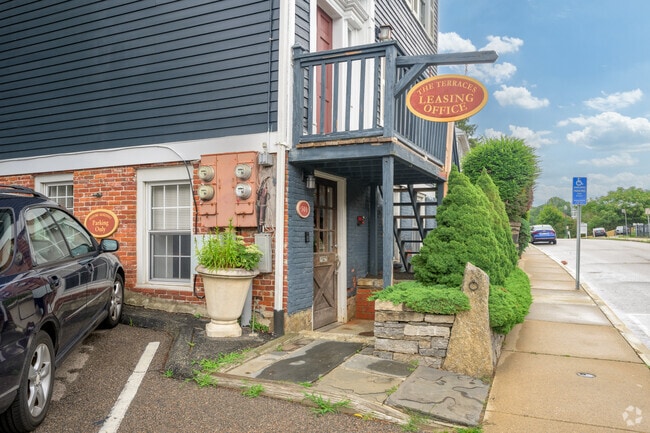 Leasing Office - The Terraces Apartments