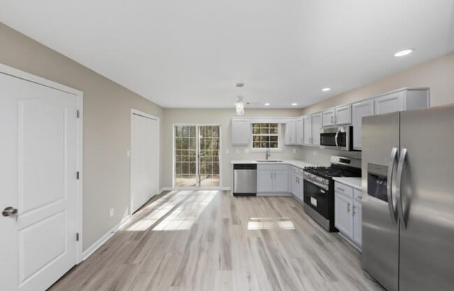 Photo - 3009 Fields Dr