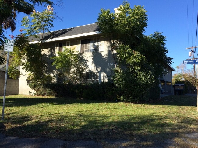 Building Photo - 11471 Bessemer St Unit 1 Rental