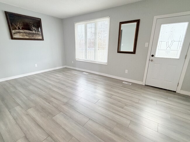 Photo - 1199 Afton Dr Unit Room 1