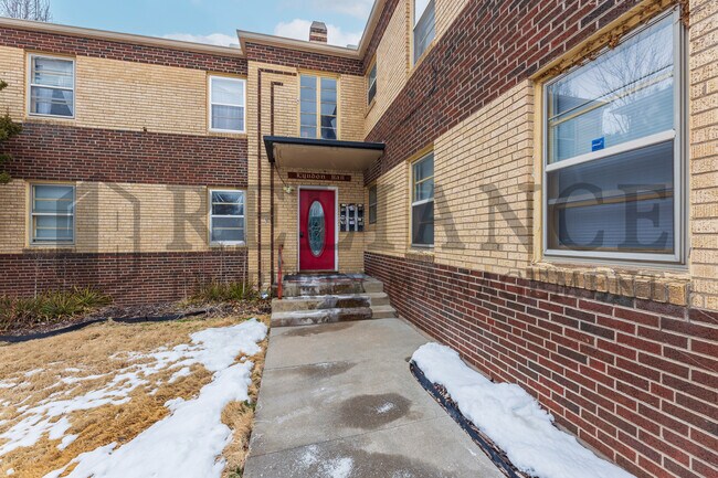 Photo - 3304 E Douglas Ave