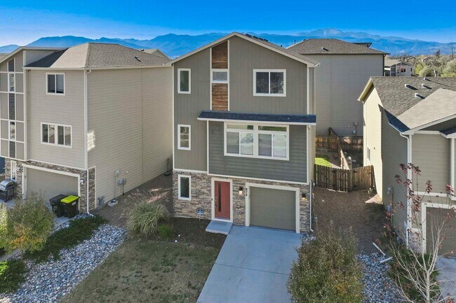 Photo - Modern 3bd Home Near Peterson AFB on Power...