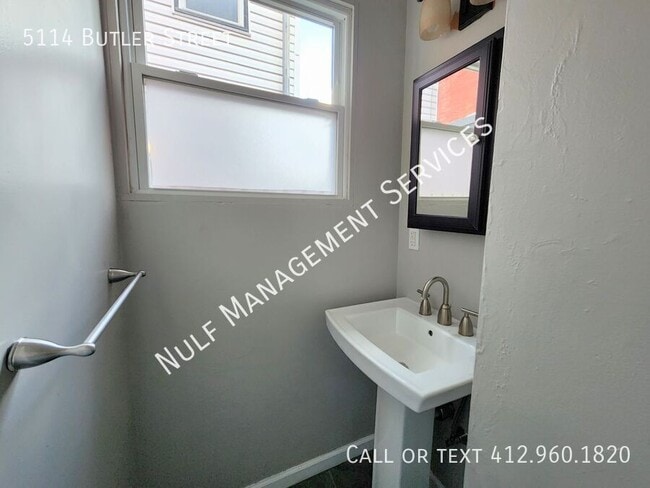 Photo - 5114 Butler St
