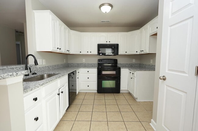 11539 Stewarts Crossing Dr