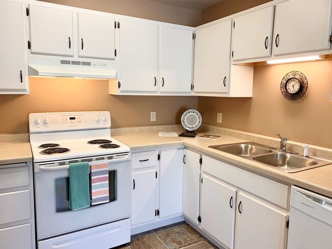 Photo - Gibson Estates