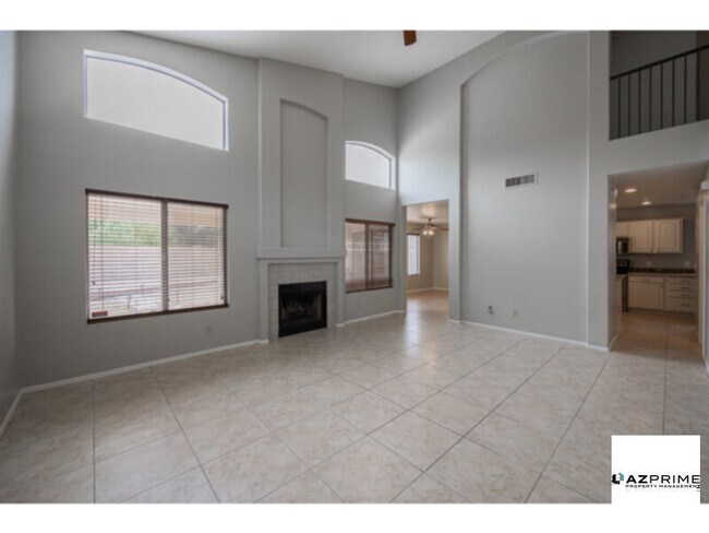 Photo - Elegant 3/2.5 Glendale Home in Hillcrest -...