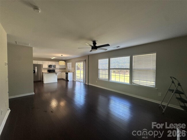 Photo - 6816 Southbrook Dr