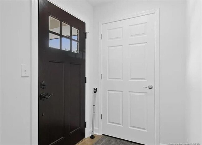 Photo - 150 Della Dr