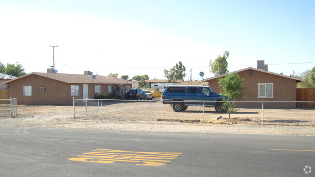 Building Photo - 10330 E Vernon Ave Unit C Rental