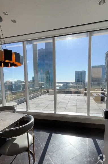 Building Photo - 455 N Park Dr Unit 2407 Rental