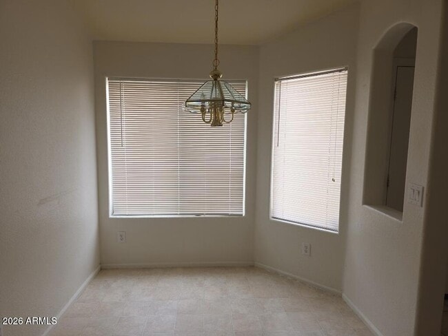 Photo - 16536 W Moreland St