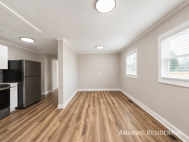 Photo - 306 Watauga Ave