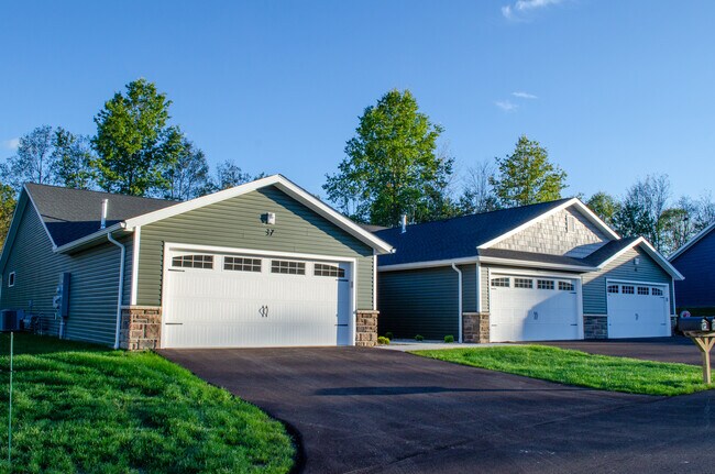 Photo - The Fairway at Waters Edge