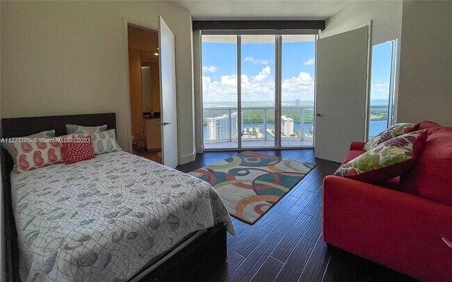 Photo - 15811 Collins Ave Condo Unit 3006