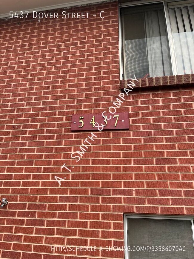 Photo - Two Bedroom Apartment Located in Arvada! Unit C