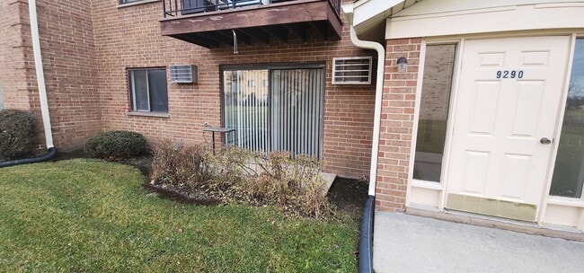 Photo - 9290 Hamilton Ct Unit A