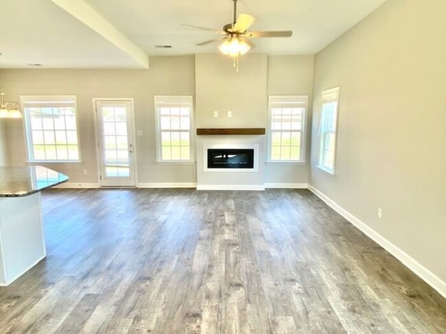 Photo - Now Leasing a 4-bedroom 2.5 bath home in Walls, Mississippi at Mallard Park