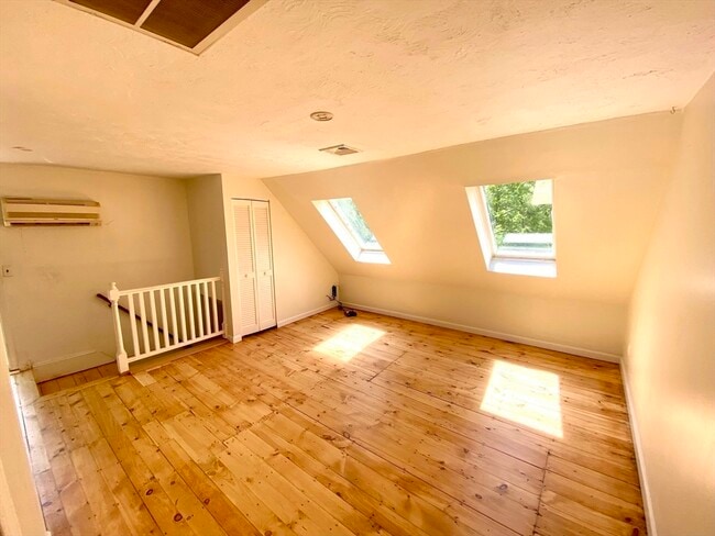 Photo - 161 Cedar St Unit 3