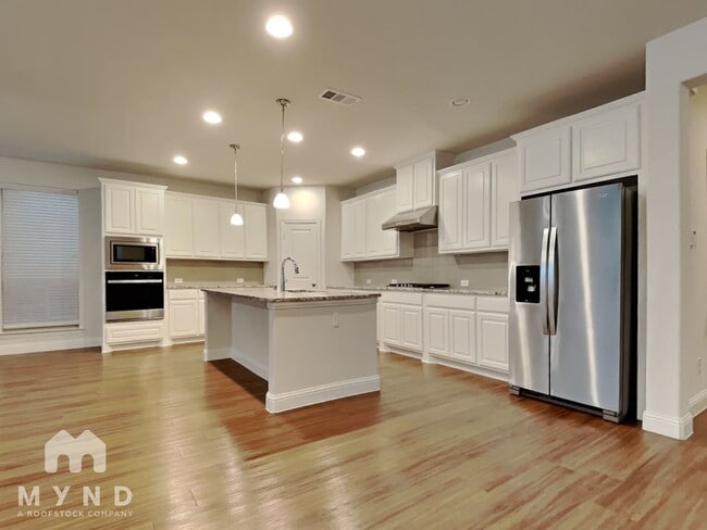 Photo - 3105 Damsel Sauvage Ln