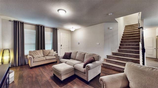 Photo - 8657 Star Thistle Dr